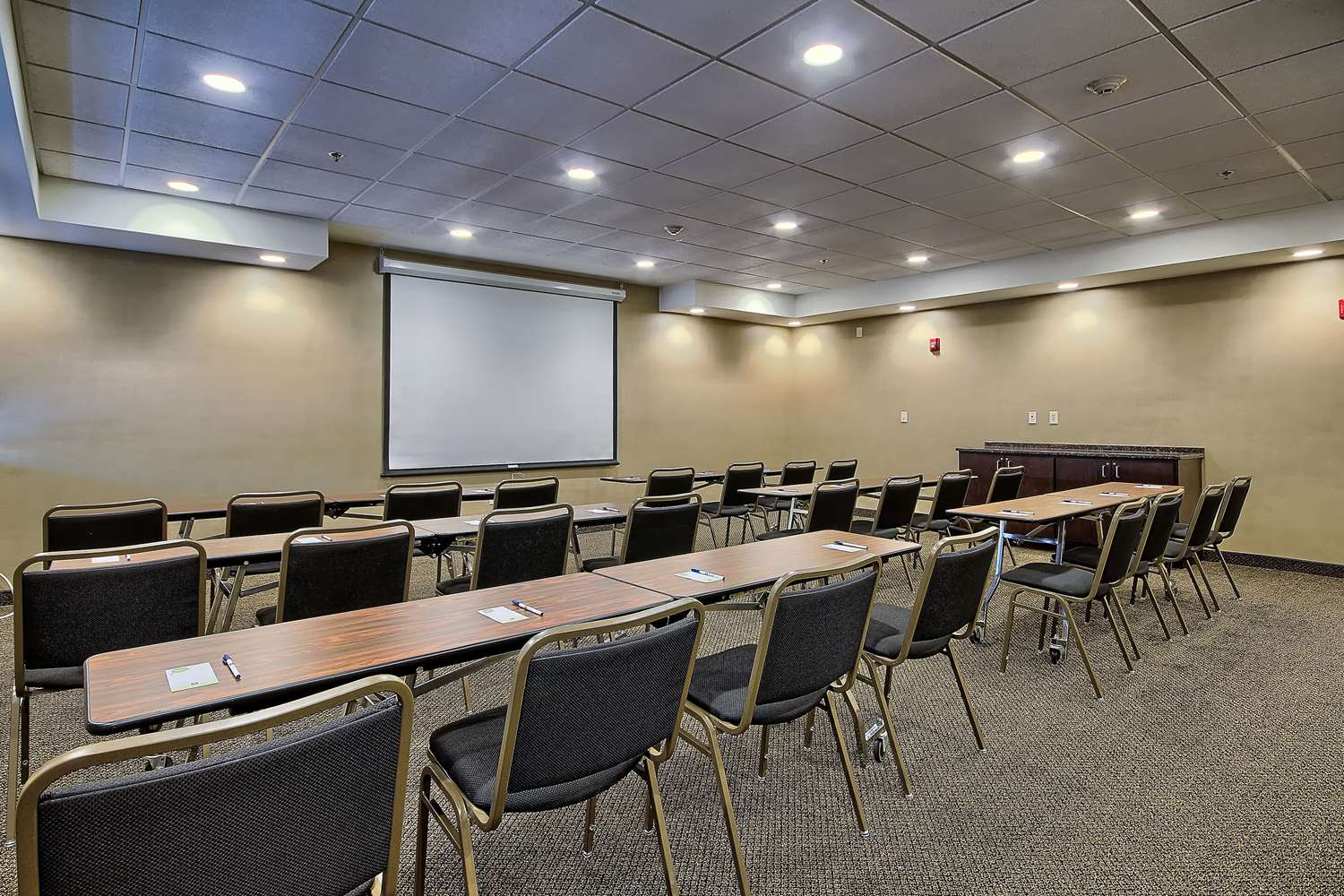 Comfort Inn & Suites Wadsworth OH 9/14