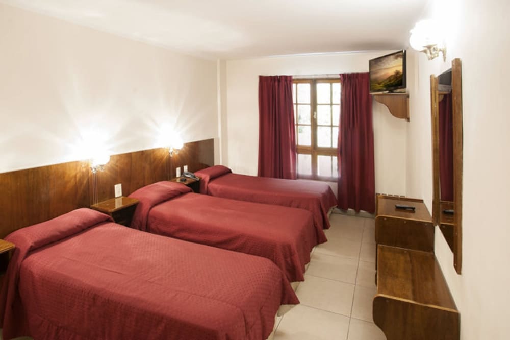 STANDARD, TRIPLE, 3 BEDS
