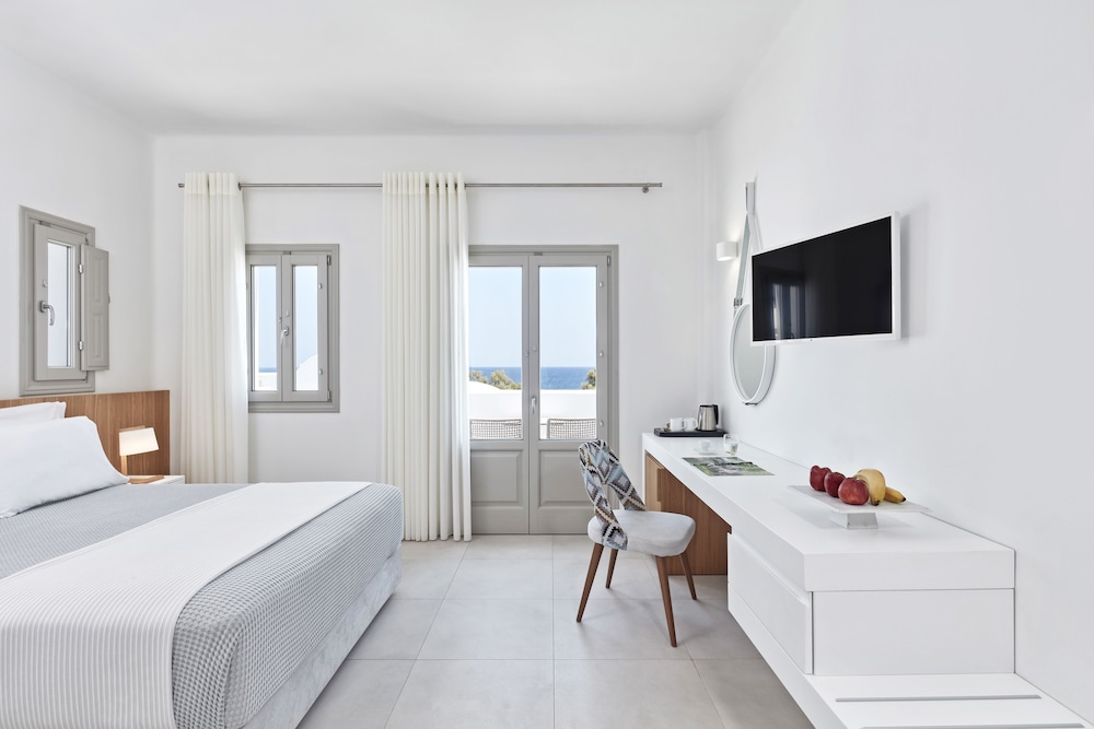 DOUBLE ROOM SEA VIEW (RB)