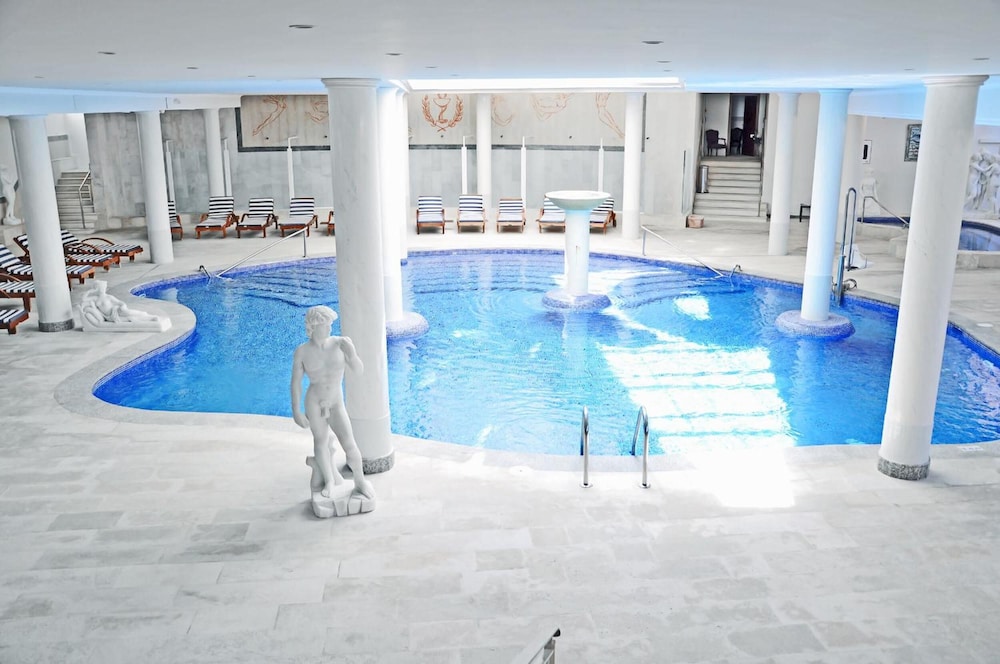 GRAND HOTEL PALLADIUM 36/67