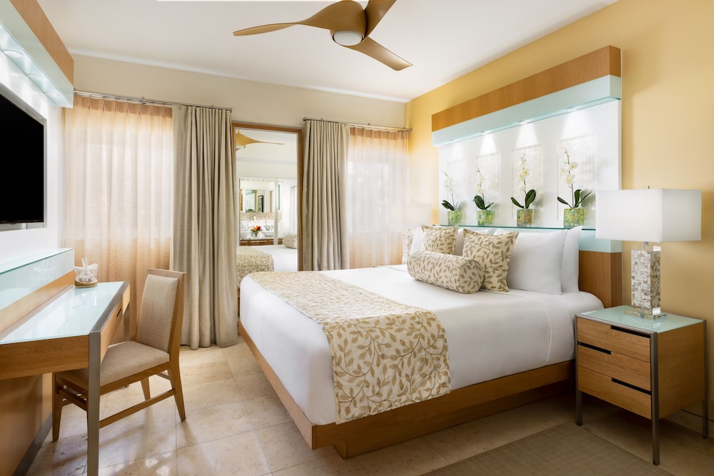 2 BEDROOMS, LUXURY, FLAT, SUITE, GARDEN VIEW
