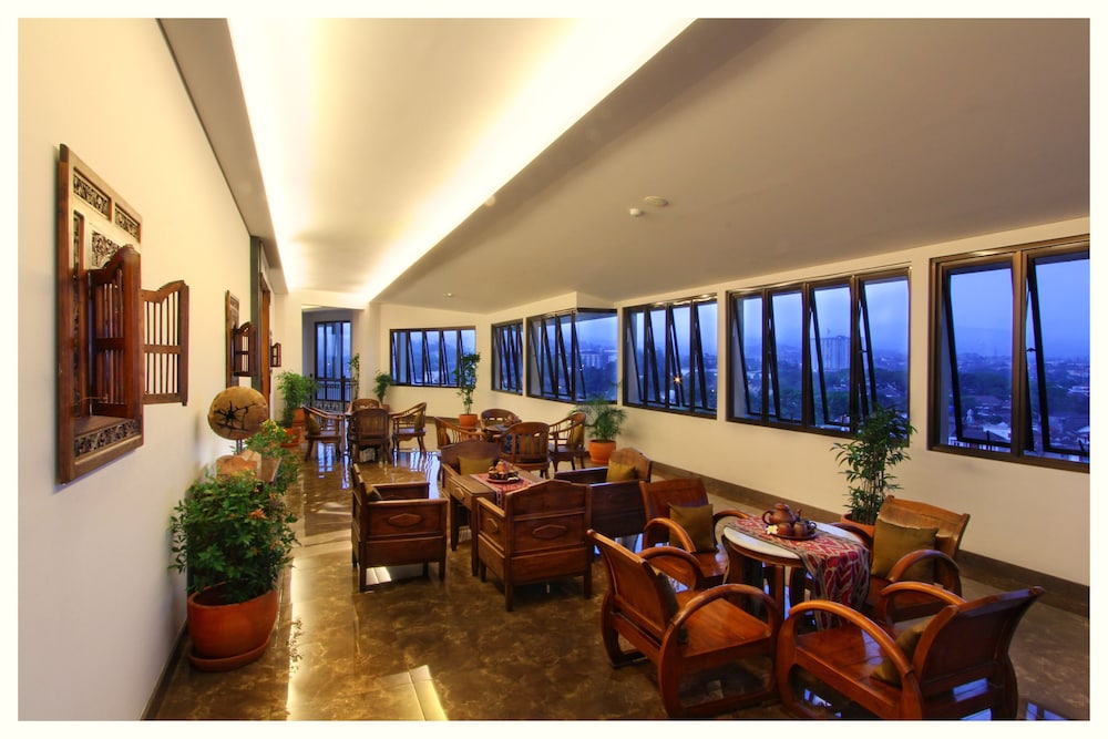 Sukajadi Hotel, Convention and Gallery 24/27