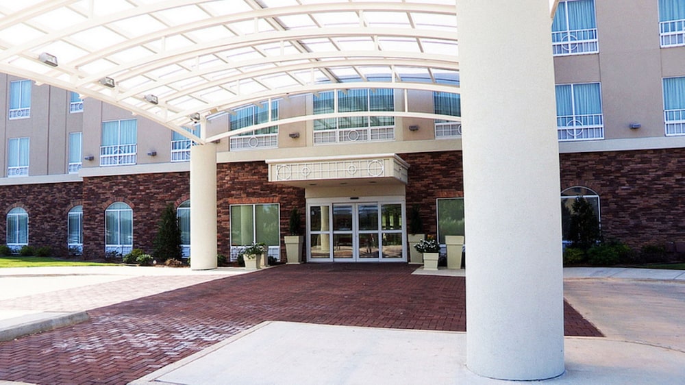 Holiday Inn Express Hotel Suites Bossier City Northeast 5/32