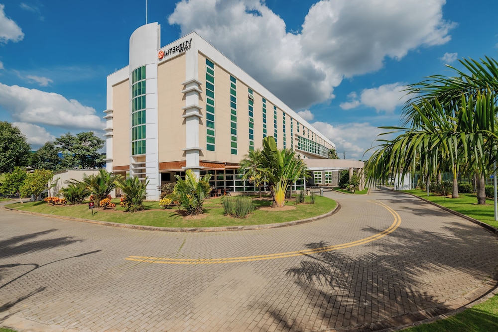 Hotel Intercity Vinhedo 61/66