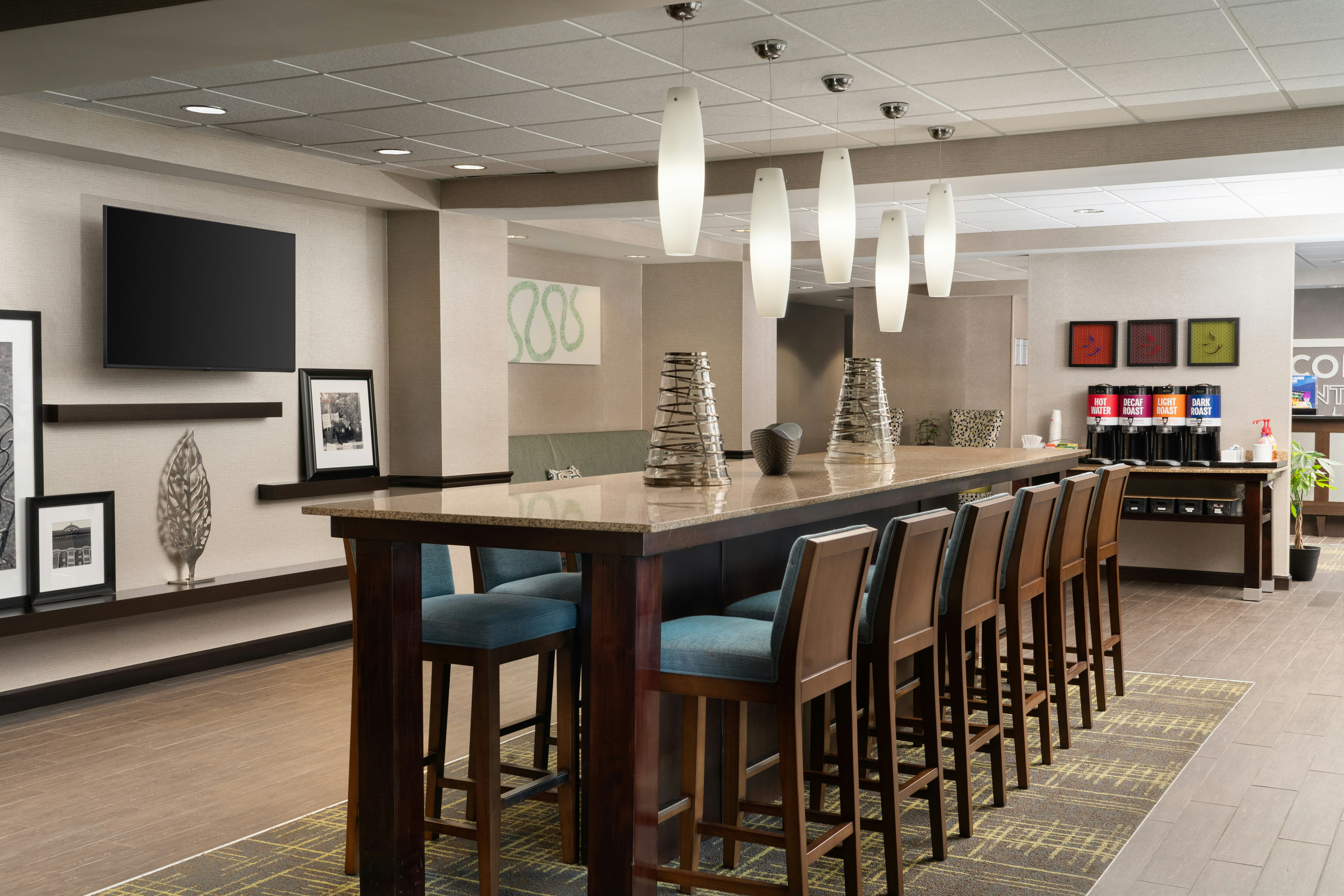 Hampton Inn Fairmont Wv 43/61