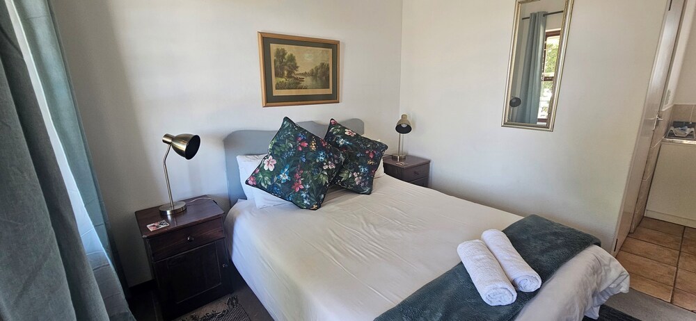 Kelkiewyn Guesthouse Caledon 16/40
