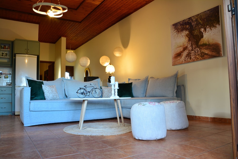 Elianthos Villa 13/41