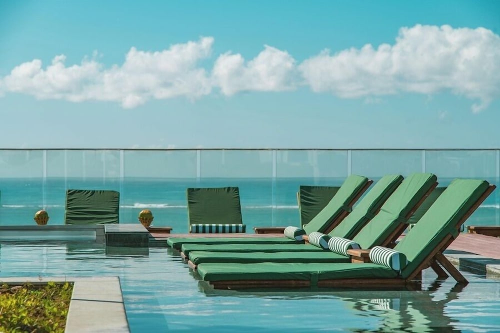 Meridiano Hotel 70/72