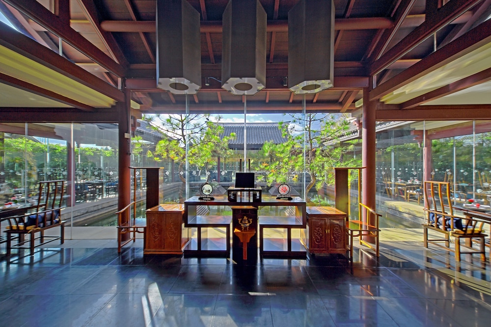 BANYAN TREE LIJIANG 35/50