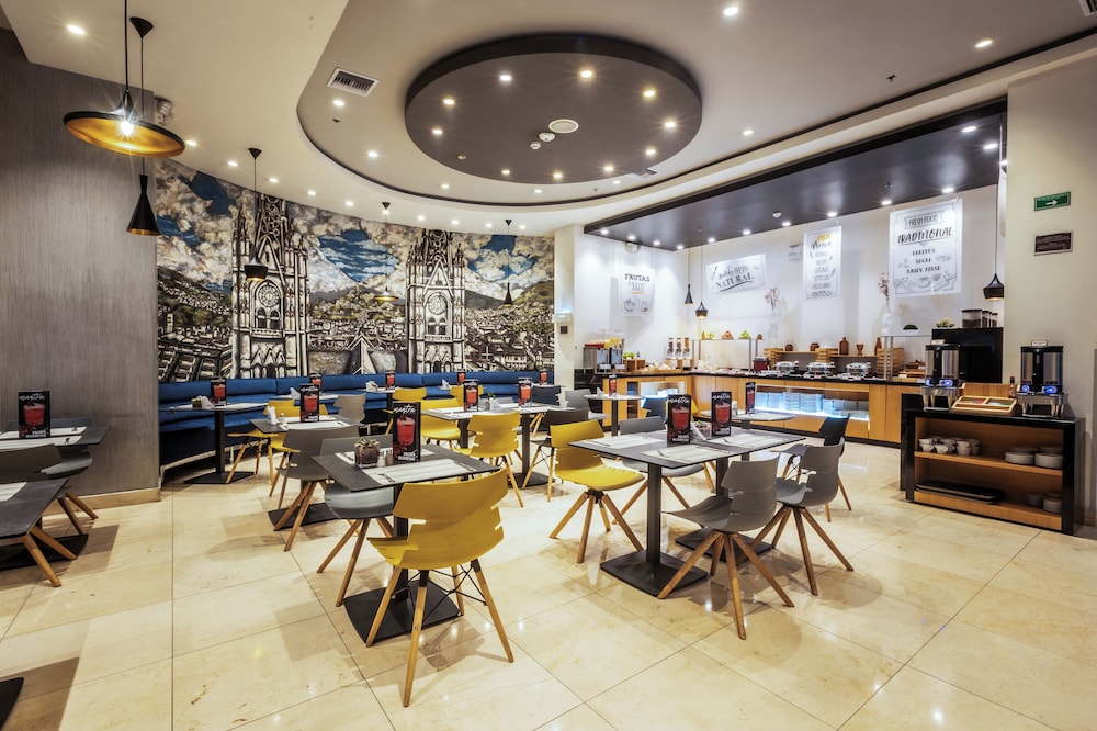 Ibis Quito 54/61