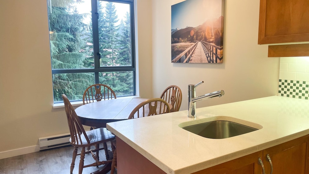 Alpenglow Lodge By Mountainview 67/79