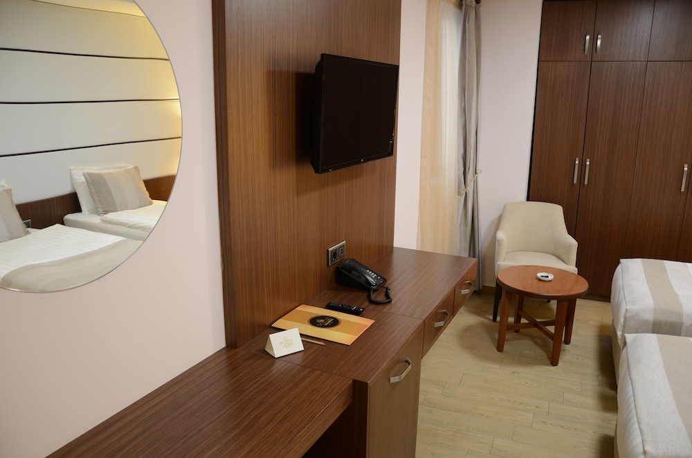 Safa Royal Museum Hotel 33/33