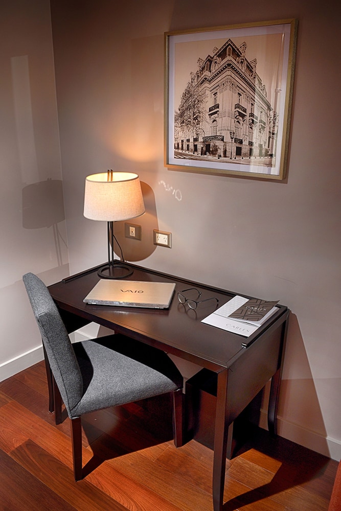 CARLES HOTEL BUENOS AIRES 54/64