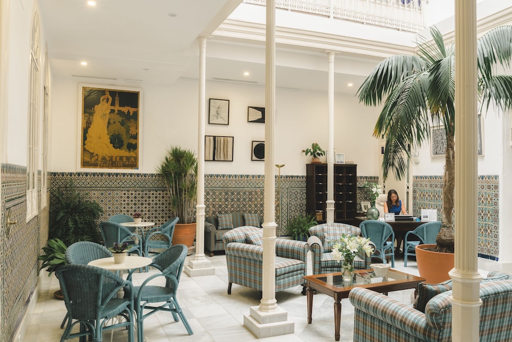 Casa De Colon Hotel 54/56