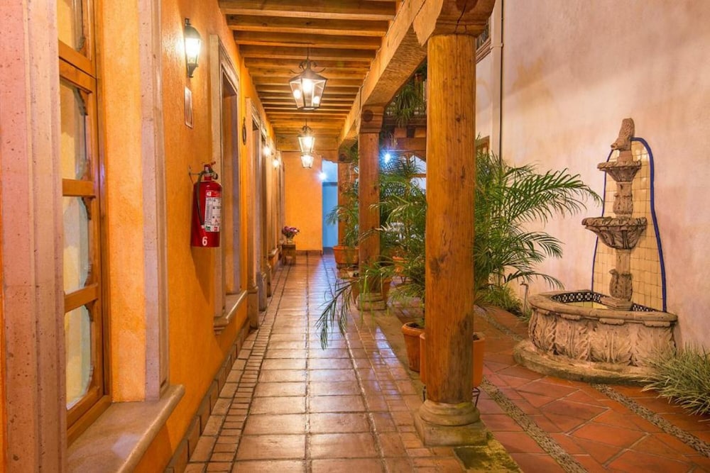 Hotel Refugio del Angel 31/49