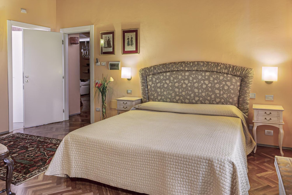 Villa Volpi 12/50