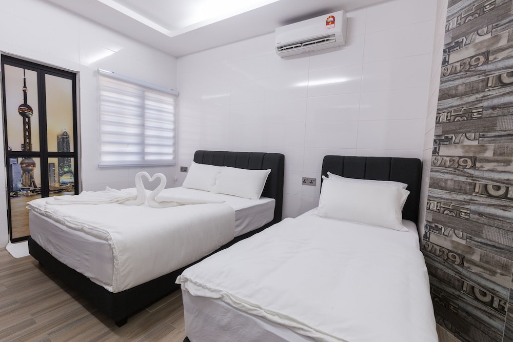 Lee Luxury Home USM Penang 23/44