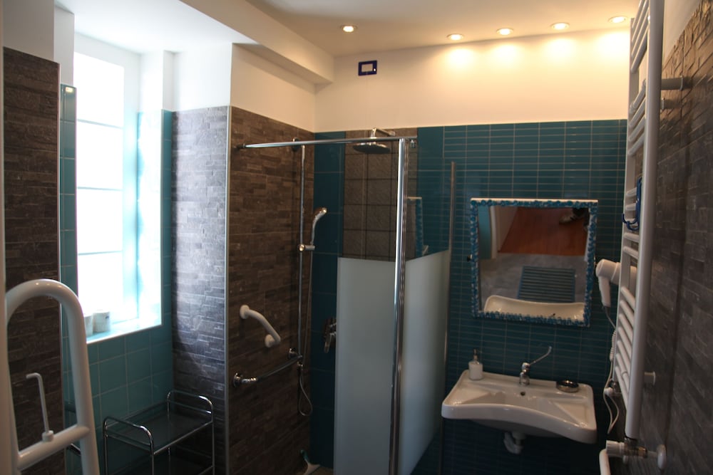 Atmos Luxe Navigli Hostel & Rooms 26/47