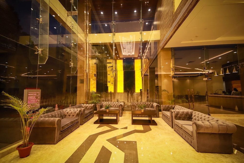 Ramada by Wyndham Aligarh GT Road 8/51