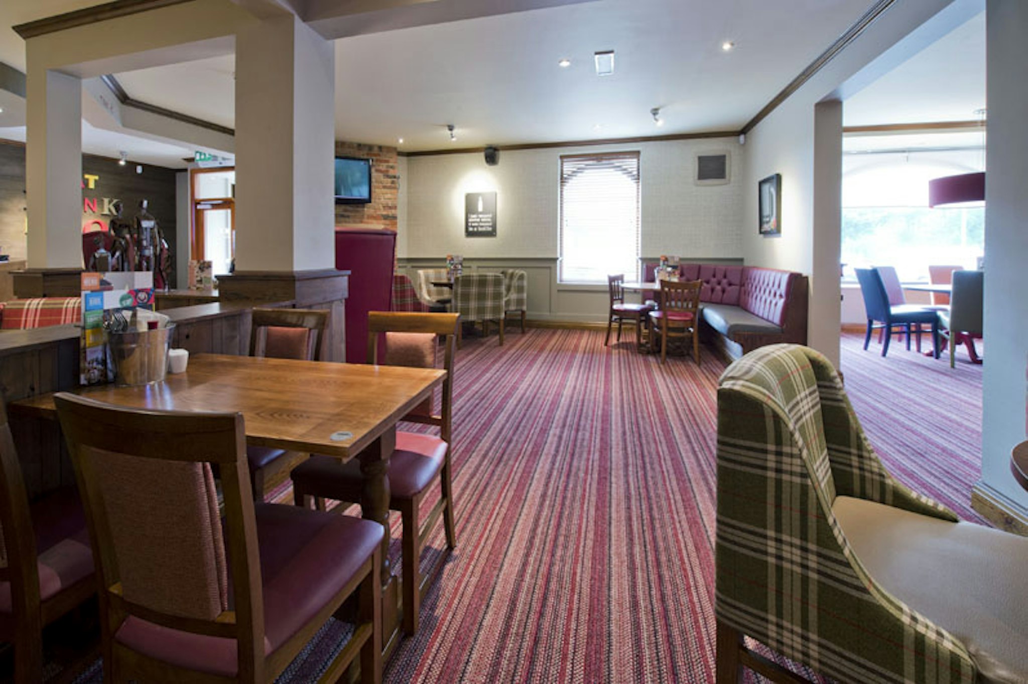 Premier Inn Newcastle (Metro Centre) Hotel 24/49