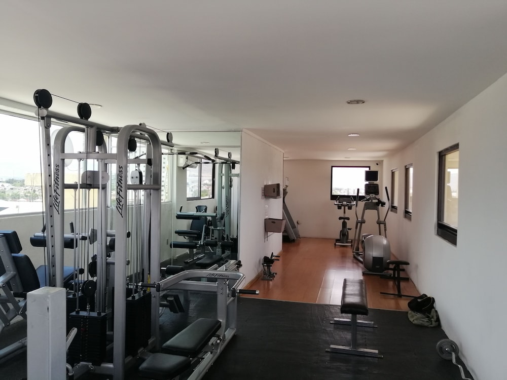 Campestre Inn Hotel And Residences 38/44