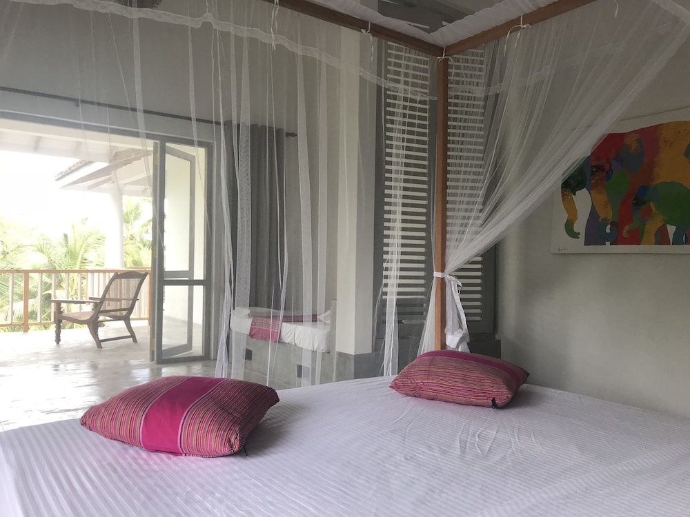 Good Vibes Villas Retreat And Restaurant 31/44