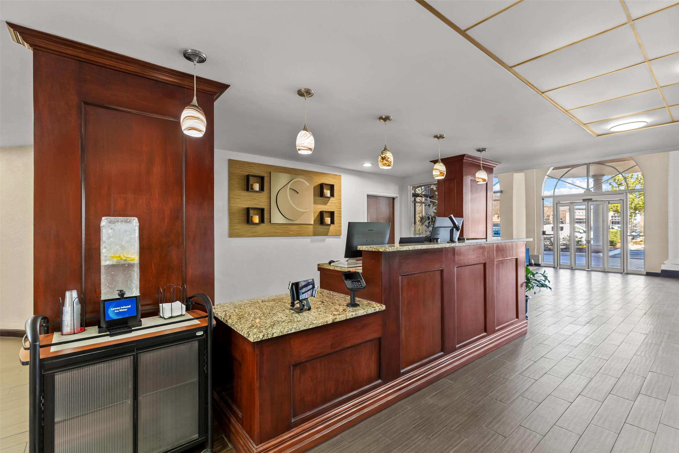 Comfort Inn & Suites Lakeland North I-4 9/40