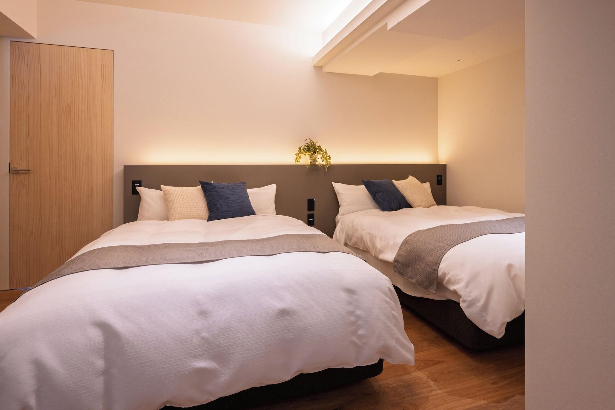 Suite, Ocean View, East Wing