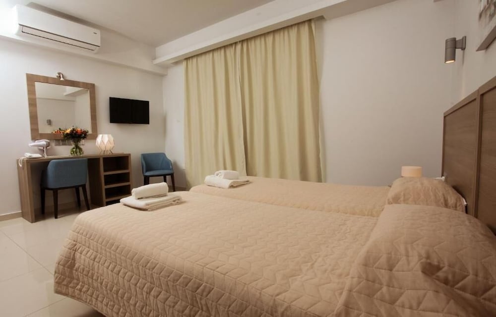 Bellini Hotel 14/48