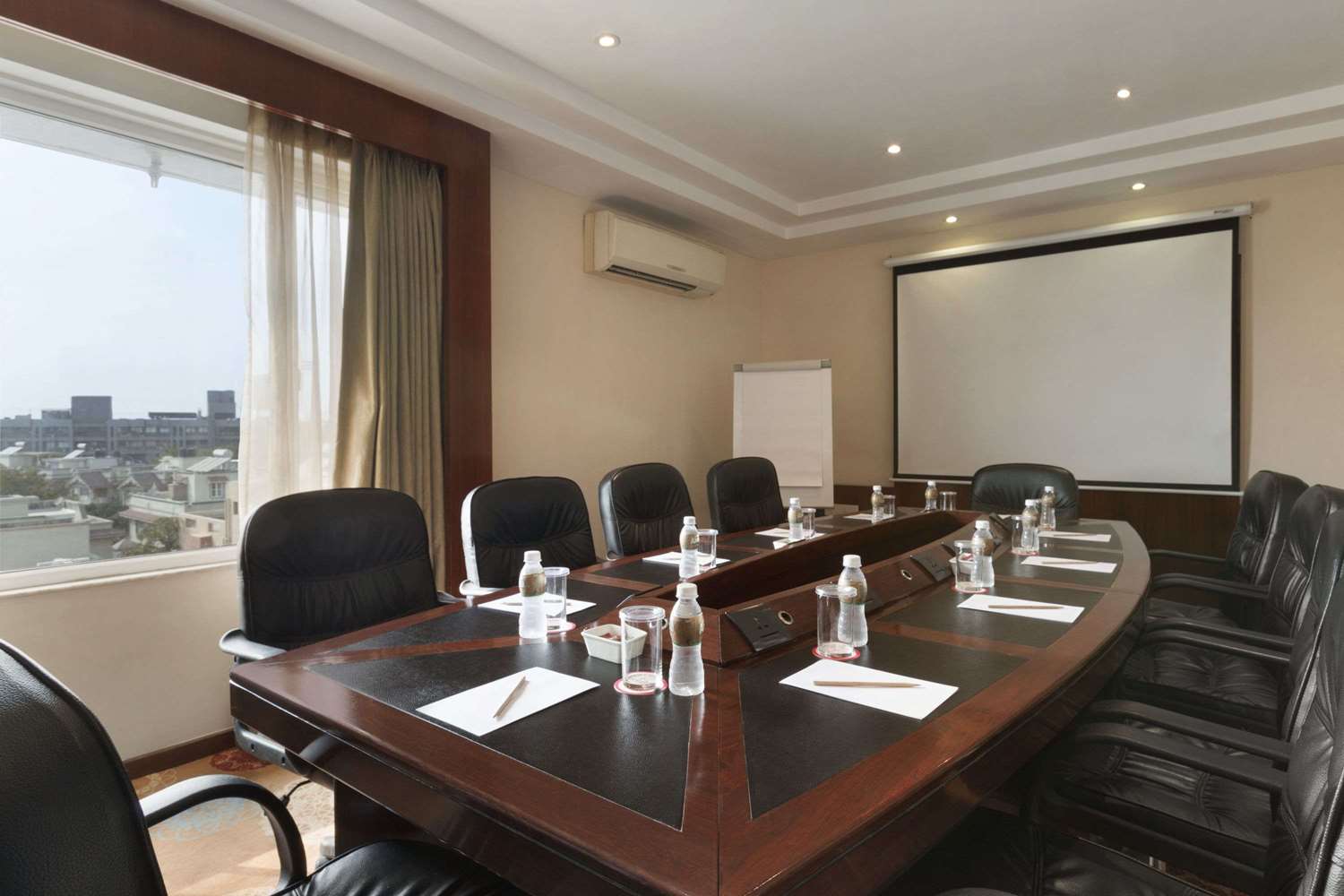 Ramada by Wyndham Ahmedabad 39/46