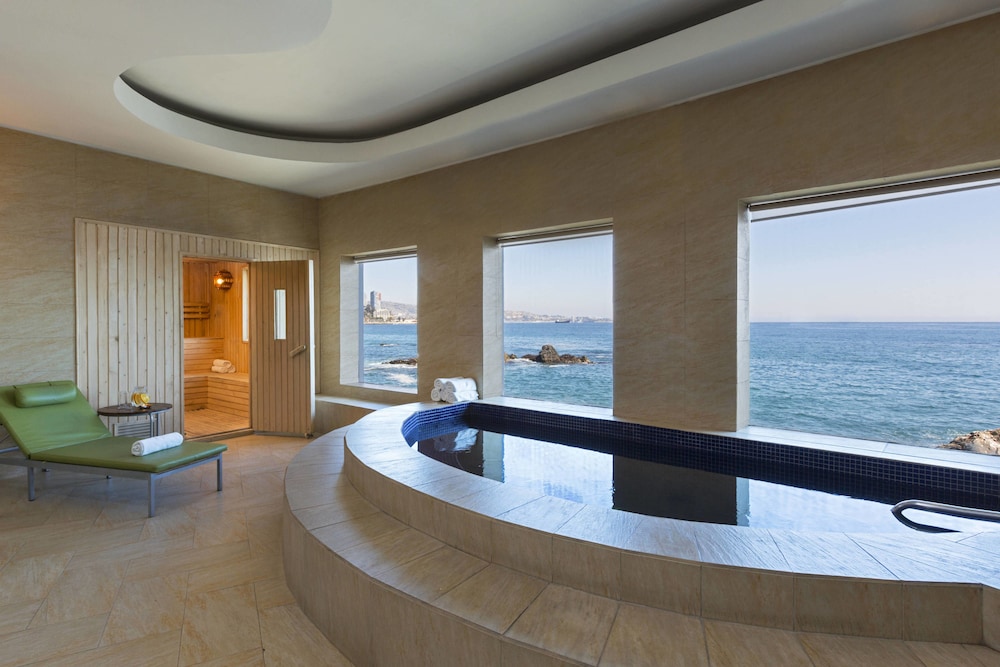 Sheraton Miramar Hotel and Convention center 15/60