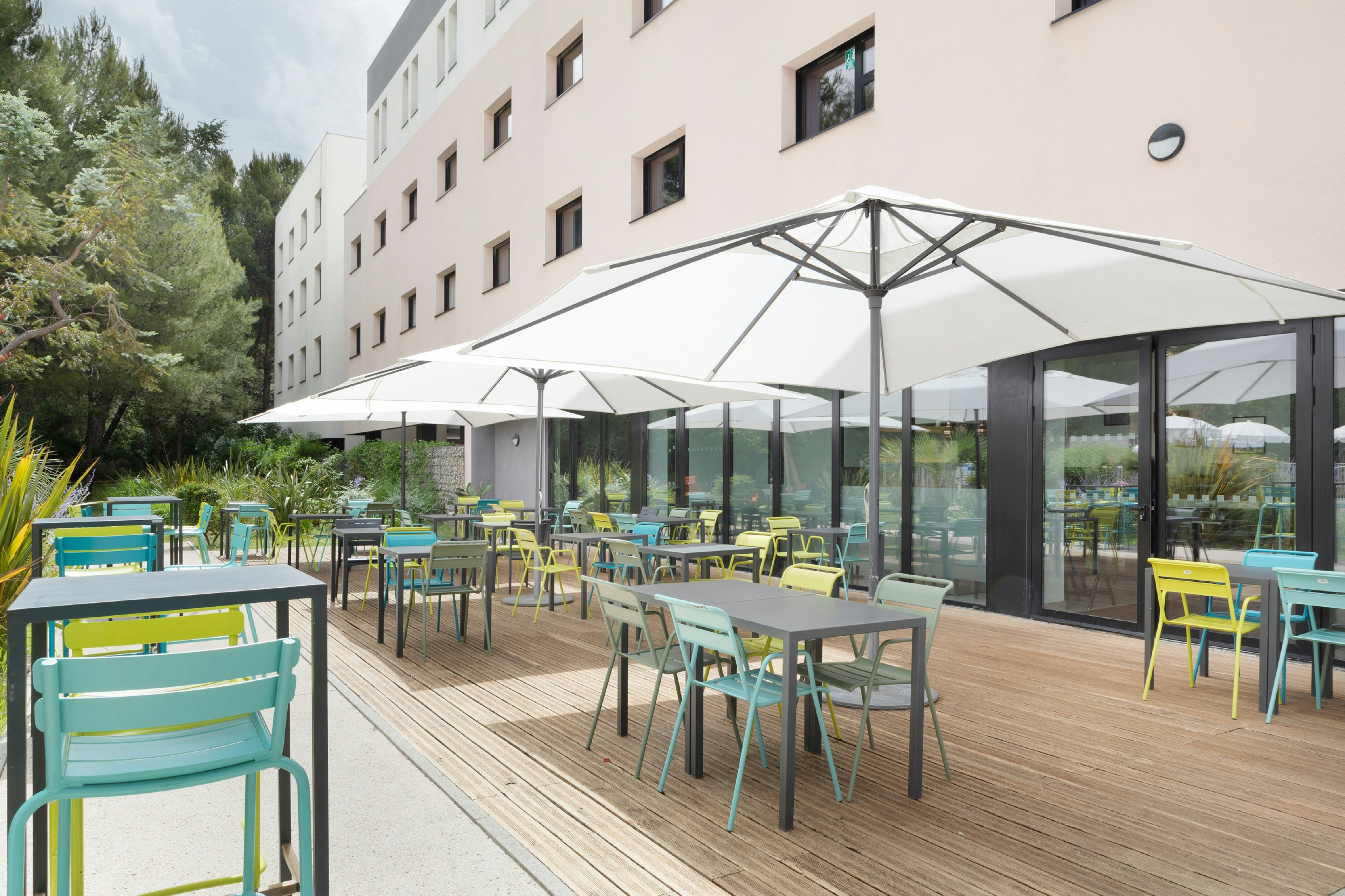 Holiday inn Marseille Airport (Ex Golden Tulip) 74/81