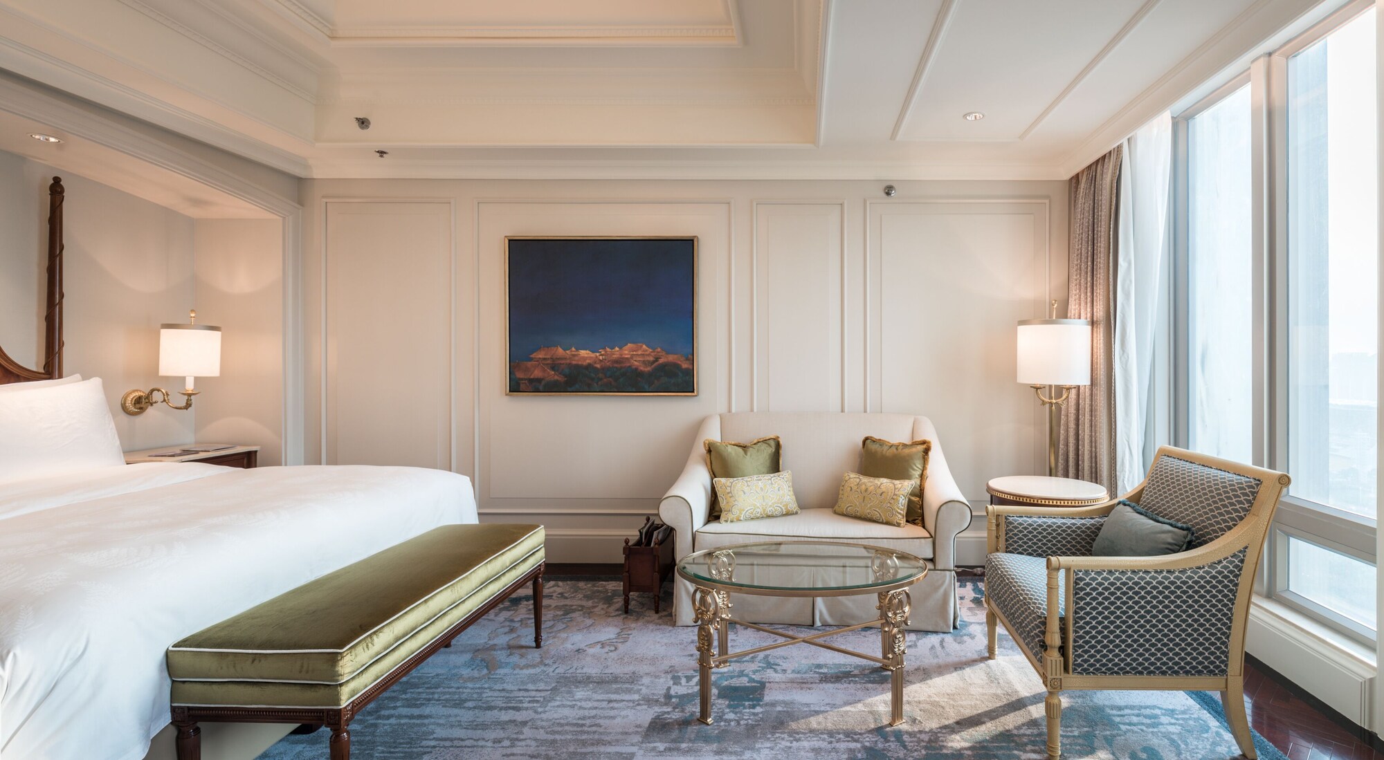 Room at THE RITZ-CARLTON GUANGZHOU, GUANGZHOU