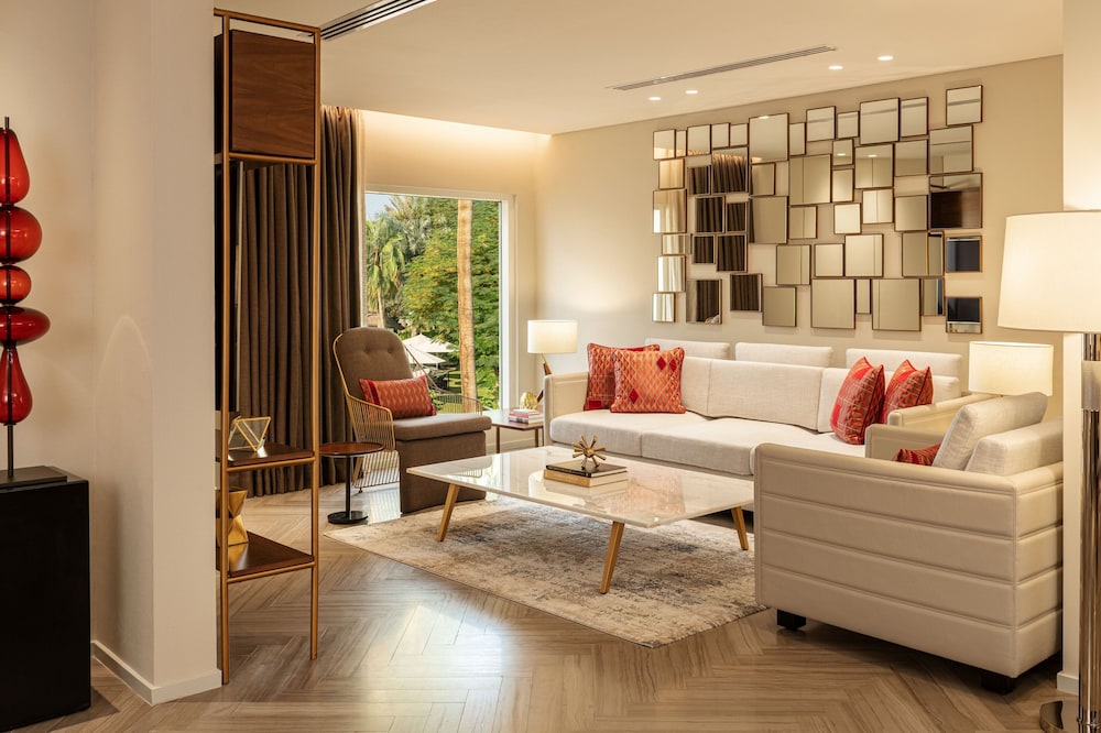 Le Meridien Dubai Hotel and Conference Centre 44/77