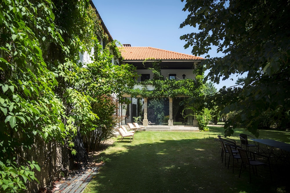 CASA DE SANTO ANTONIO DE BRITIANDE 52/63