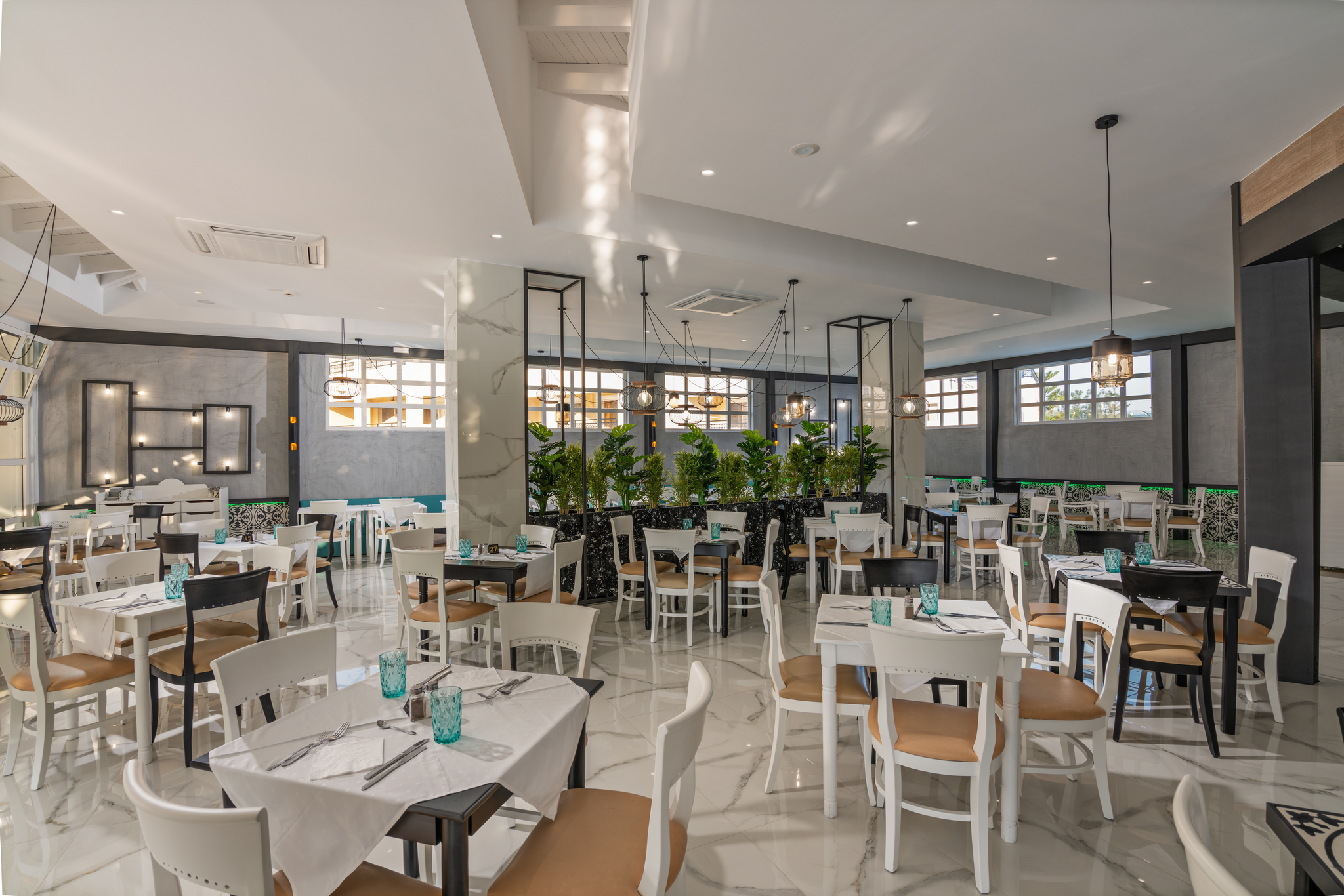 Delfina Tropic Beach 104/121