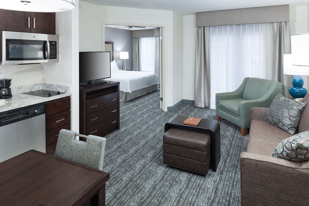 Homewood Suites by Hilton Tukwila 27/43