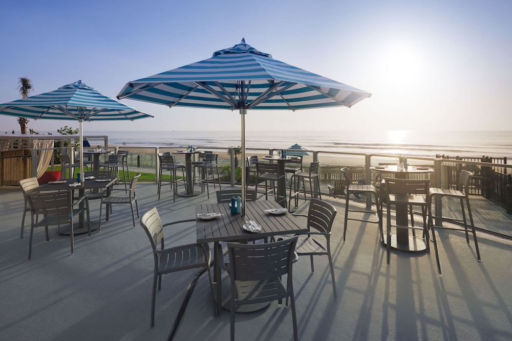 Max Beach Resort 33/50