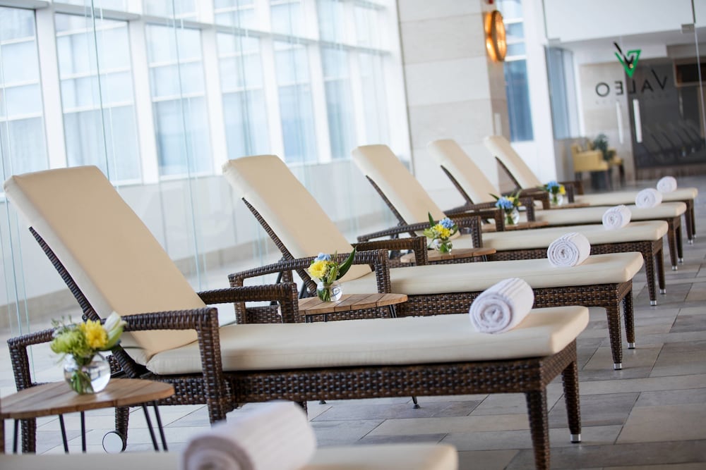 Renaissance Atyrau Hotel 49/54