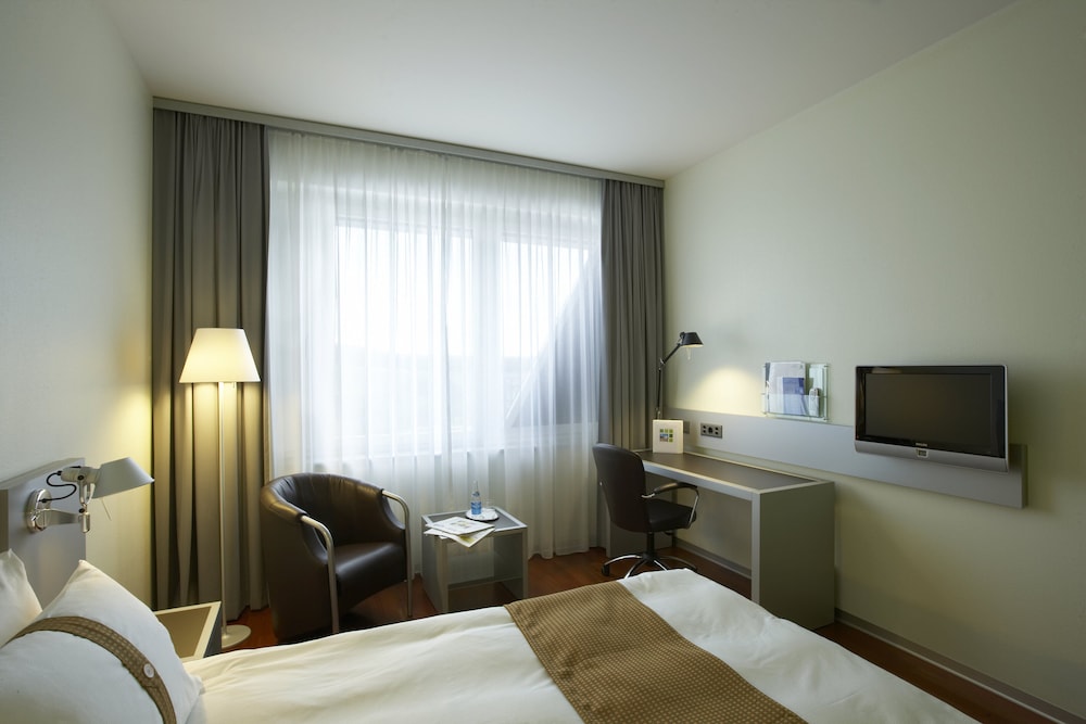 Holiday Inn Bern Westside 40/67