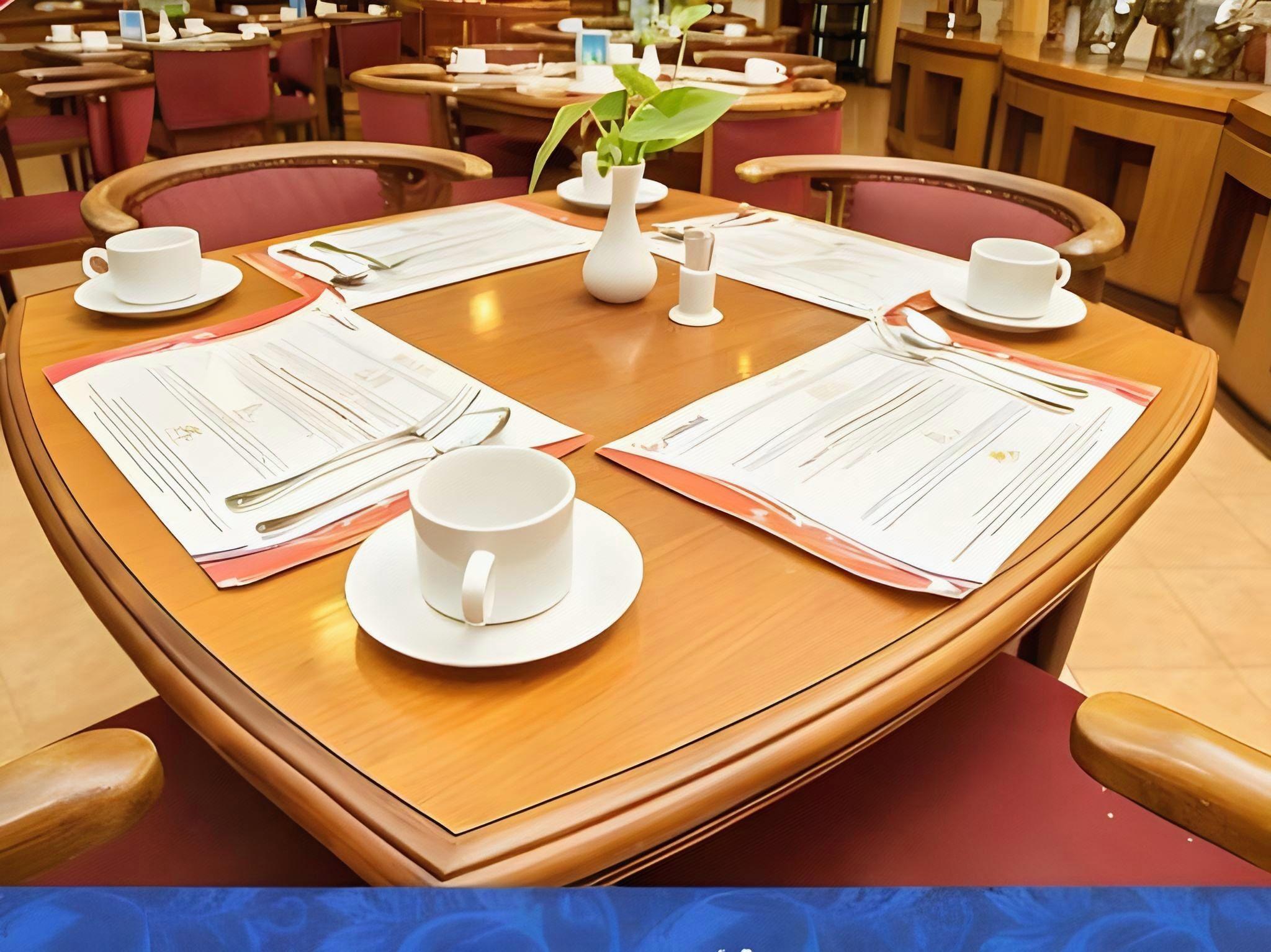 Abadi Hotel & Convention Center 35/50