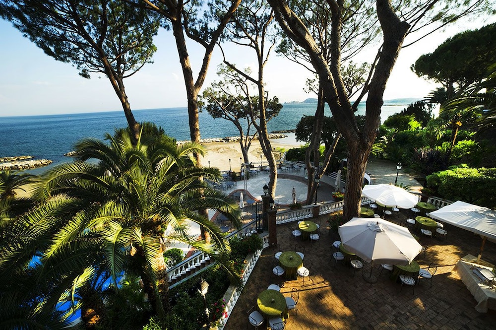 Grande Albergo Miramare 38/50
