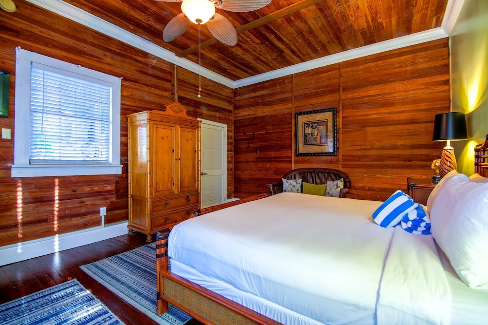 Jungle, Suite, King Bed