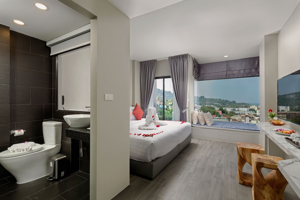 Kana Triple L Hotel 20/67