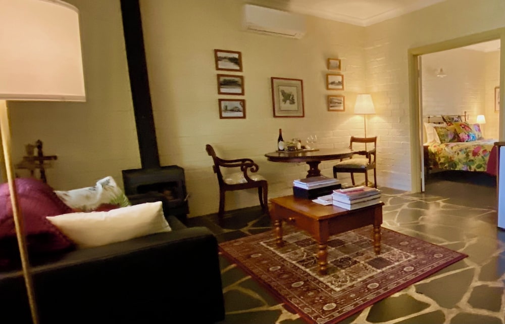 Battunga Bed & Breakfast 38/62