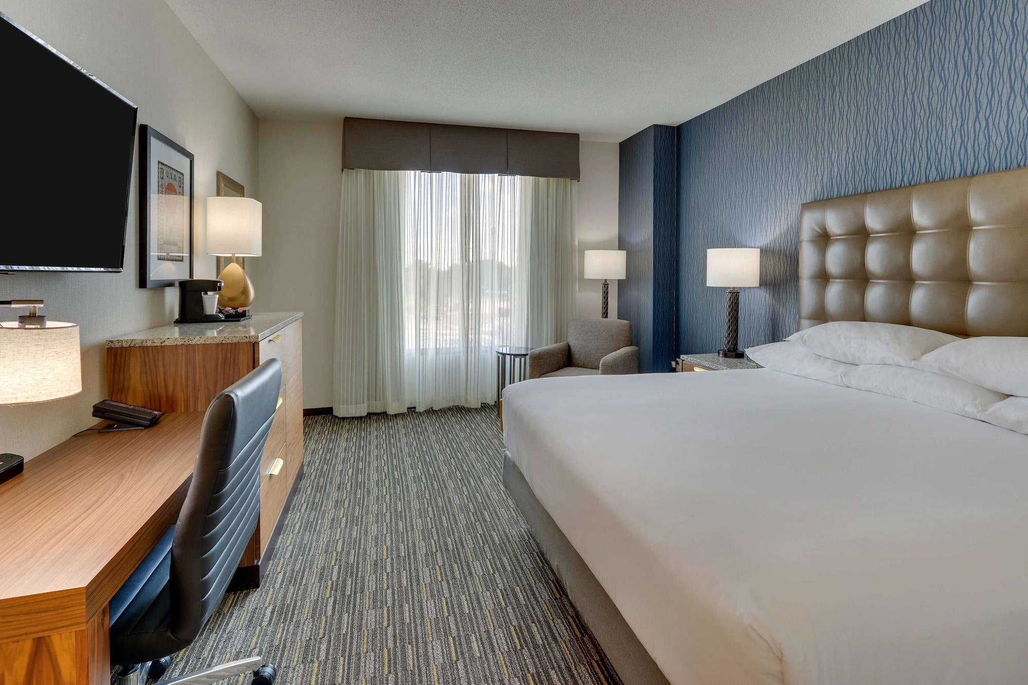 ROOM, KING BED, ACCESSIBLE