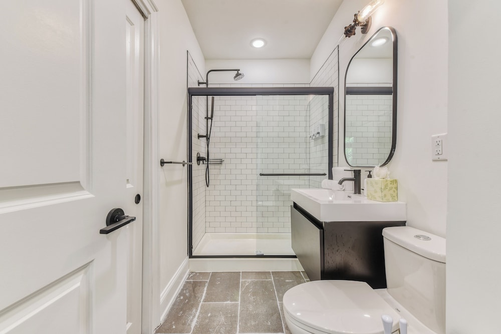 Sosuite at French Quarters - Rittenhouse Square 46/50