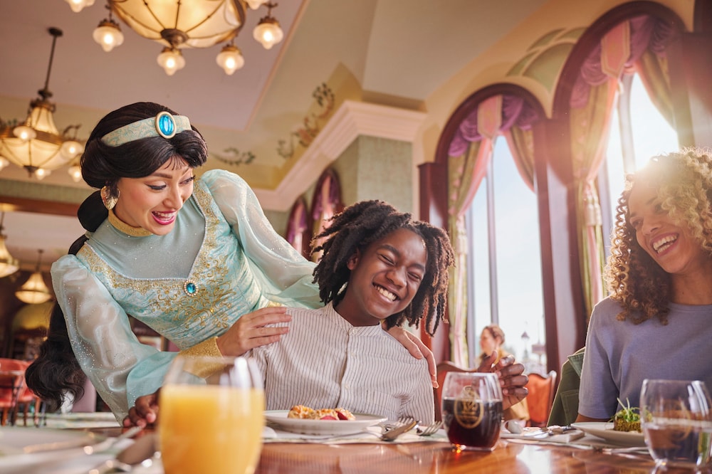 Disney S Hotel New York 9/49