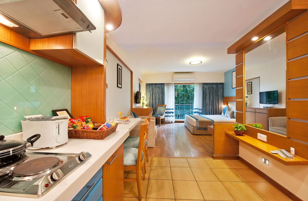 Grand Residency Service Apartment 39/40