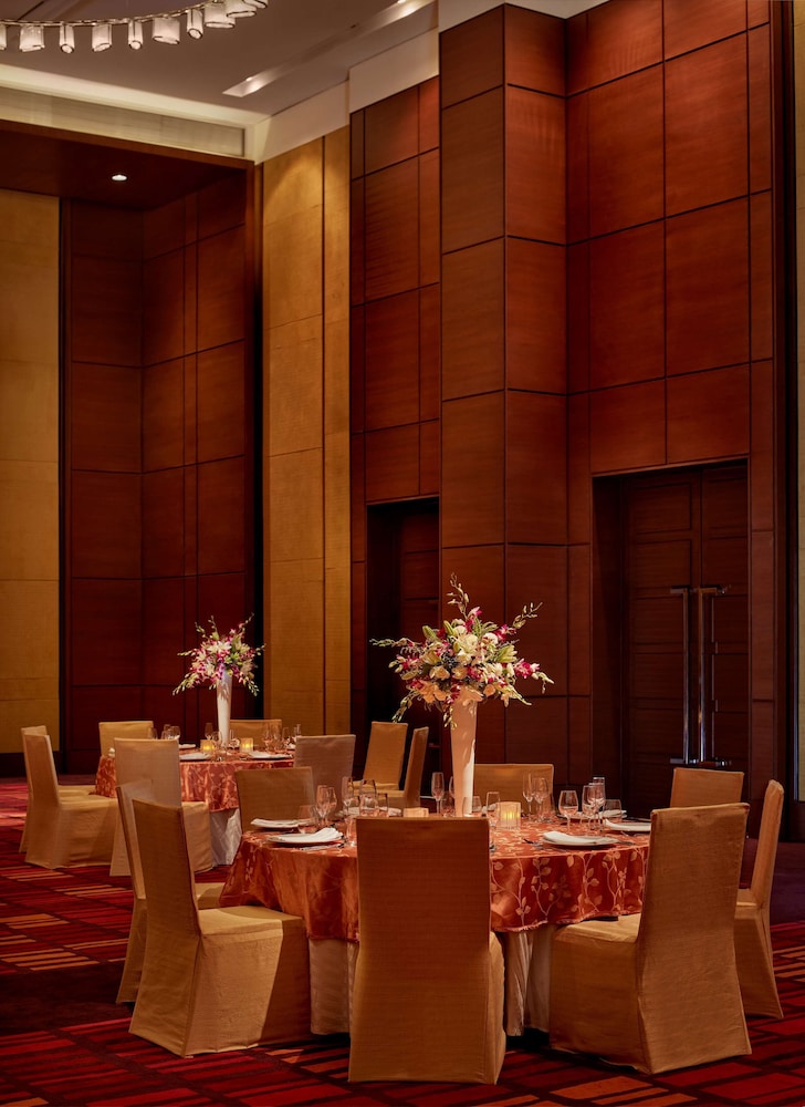 HYATT REGENCY CHANDIGARH 35/50